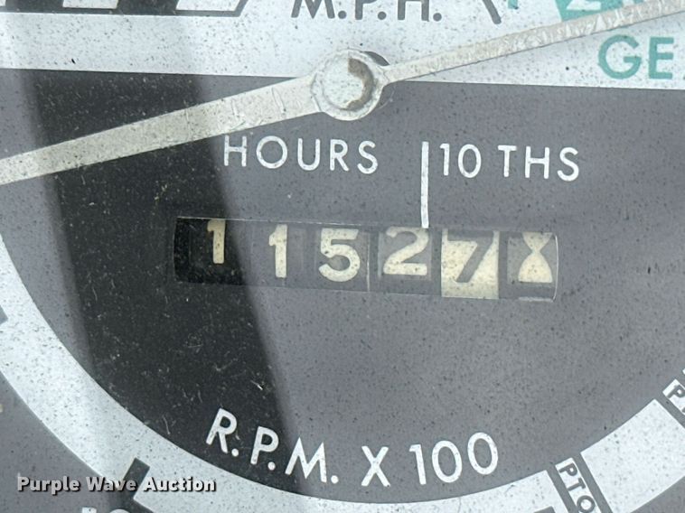 image for item NO9341 John Deere 301A  tractor