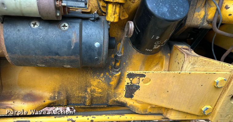 image for item NO9341 John Deere 301A  tractor