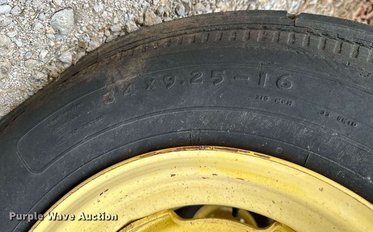 image for item NO9341 John Deere 301A  tractor