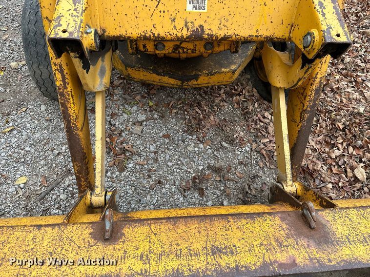 image for item NO9342 1980 John Deere 401C  backhoe