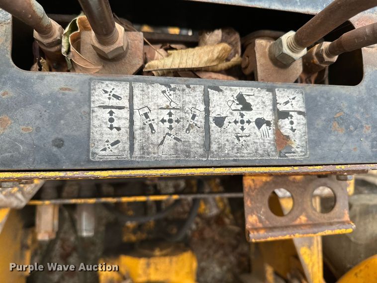 image for item NO9342 1980 John Deere 401C  backhoe