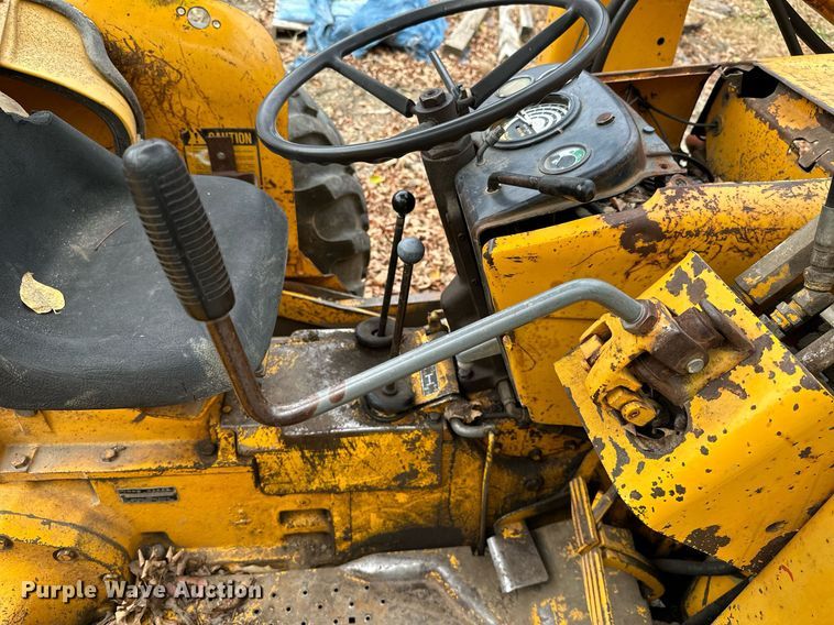 image for item NO9342 1980 John Deere 401C  backhoe