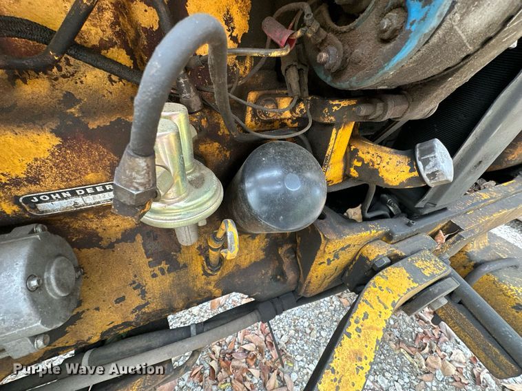 image for item NO9342 1980 John Deere 401C  backhoe