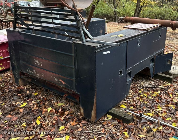 image for item NO9346 Flatbed