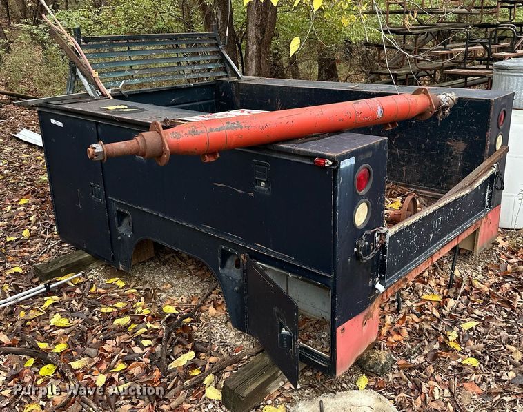 image for item NO9346 Flatbed