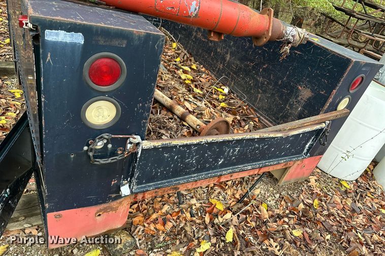 image for item NO9346 Flatbed