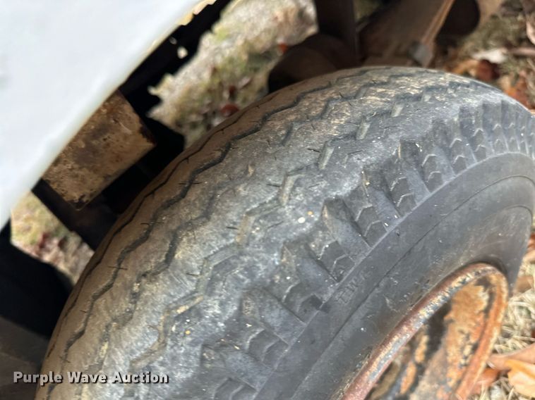 image for item NO9347 Cushman utility vehicle