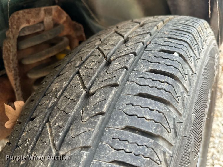 image for item NO9348 1996 Ford Club Wagon  van