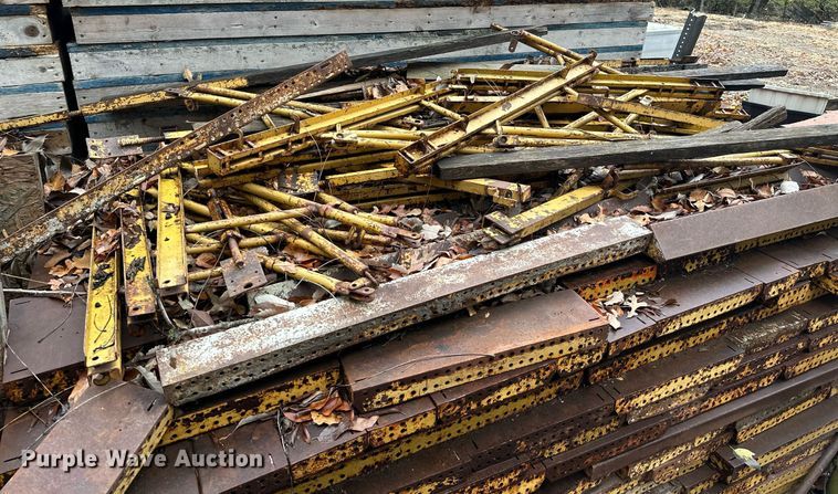 image for item NO9351 Concrete Forms