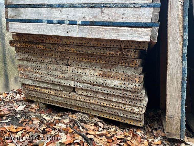 image for item NO9351 Concrete Forms