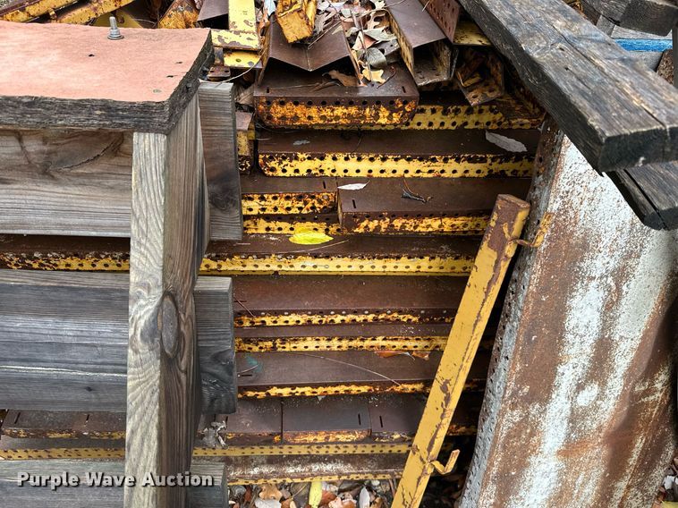 image for item NO9351 Concrete Forms