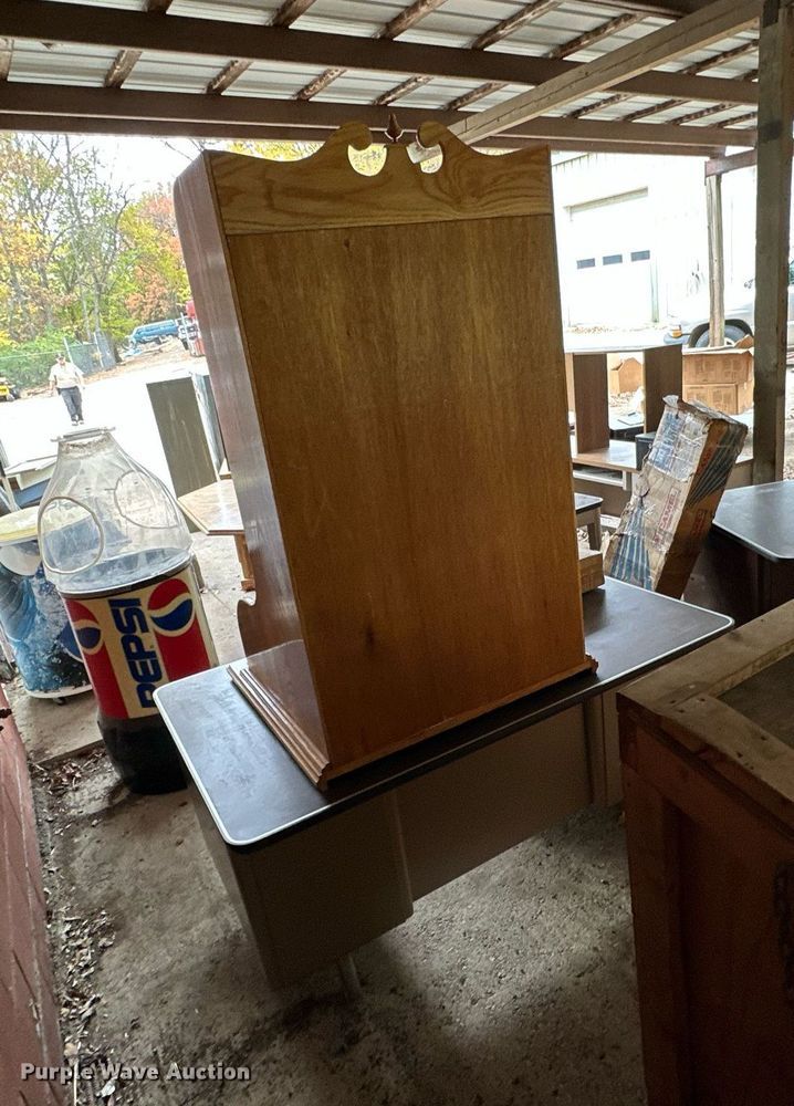 image for item NO9352 Furniture