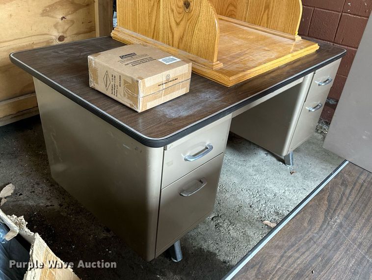 image for item NO9352 Furniture