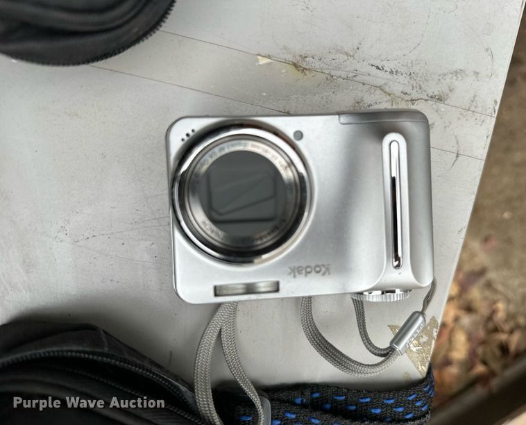 image for item NO9353 Electronics