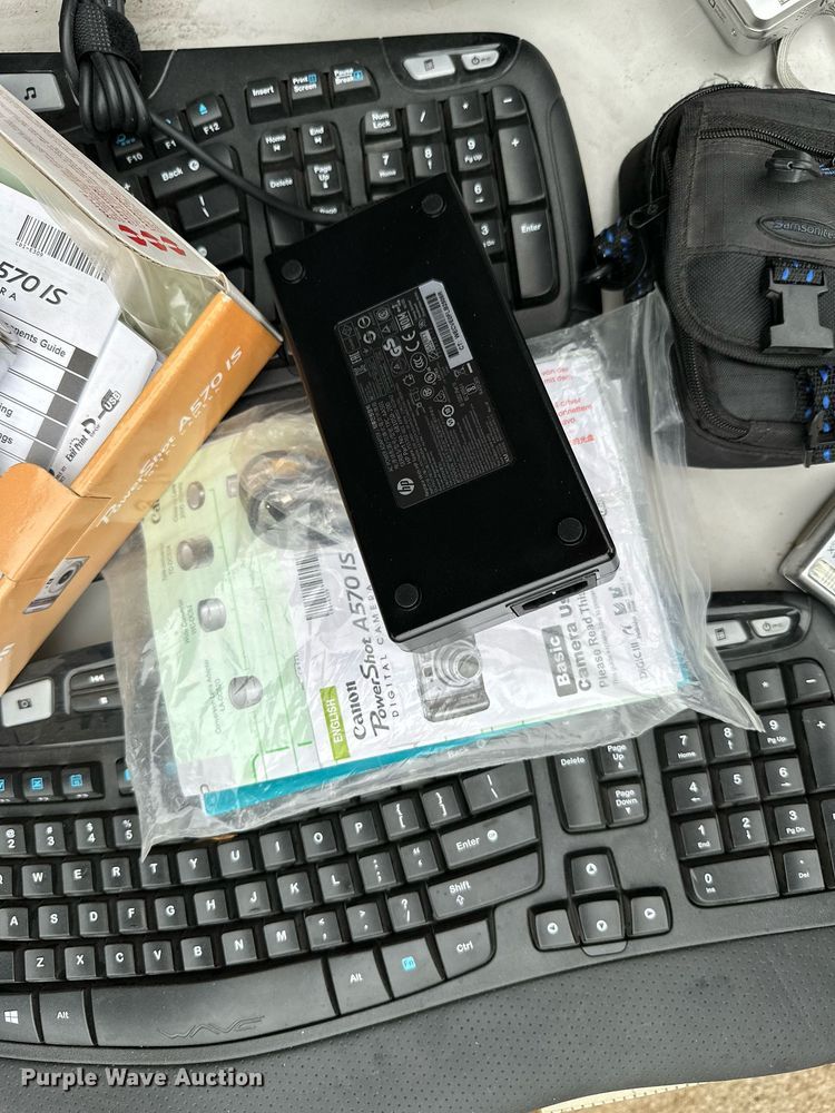 image for item NO9353 Electronics