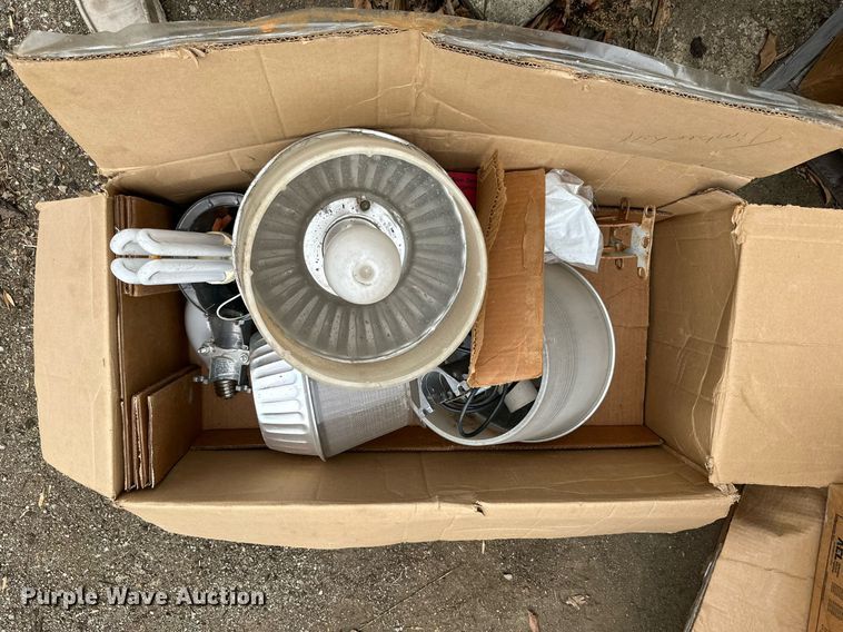 image for item NO9354 Street lights