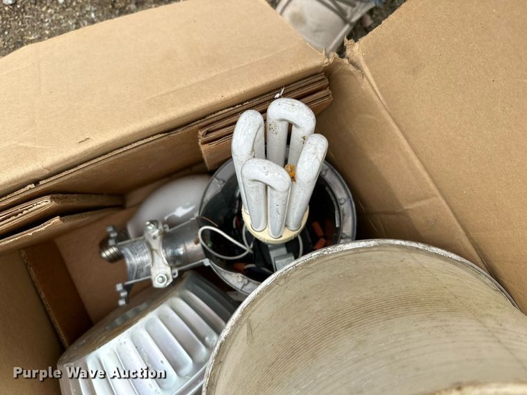 image for item NO9354 Street lights