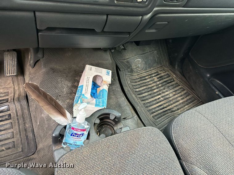 image for item NO9356 2002 Chevrolet Silverado 1500  Ext. Cab pickup truck