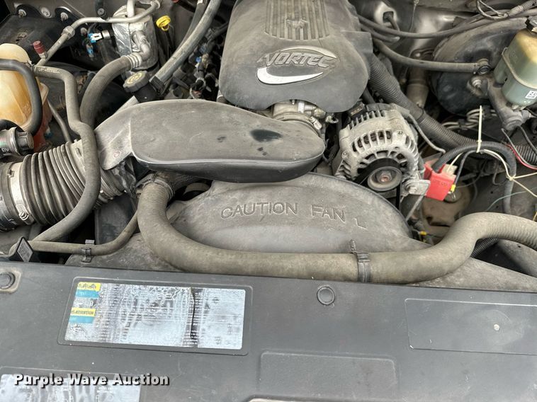 image for item NO9356 2002 Chevrolet Silverado 1500  Ext. Cab pickup truck