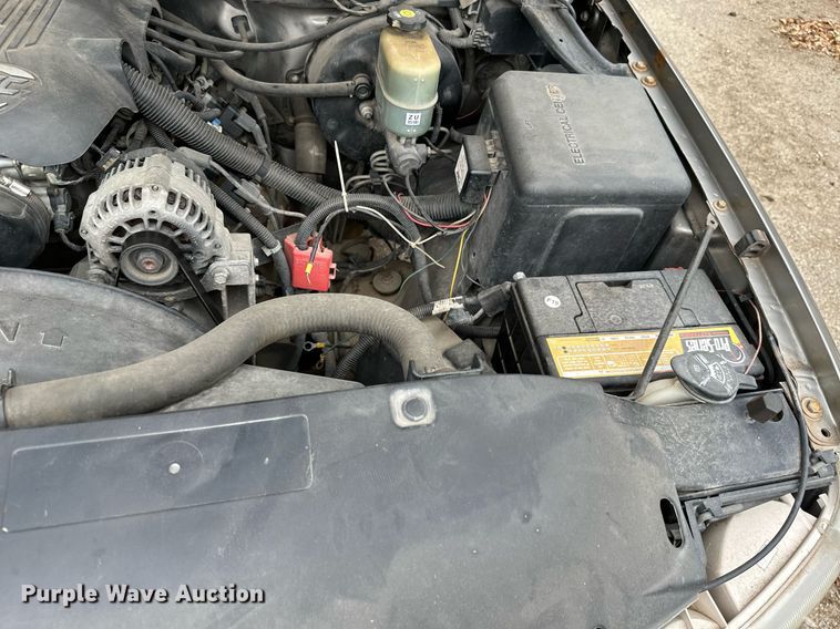 image for item NO9356 2002 Chevrolet Silverado 1500  Ext. Cab pickup truck