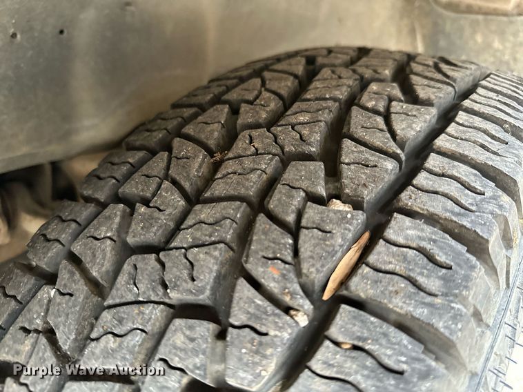 image for item NO9356 2002 Chevrolet Silverado 1500  Ext. Cab pickup truck