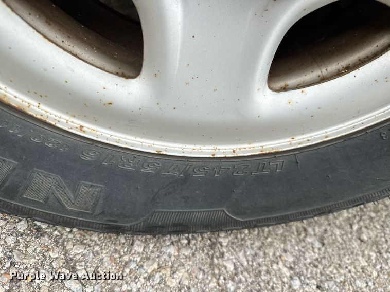 image for item NO9356 2002 Chevrolet Silverado 1500  Ext. Cab pickup truck