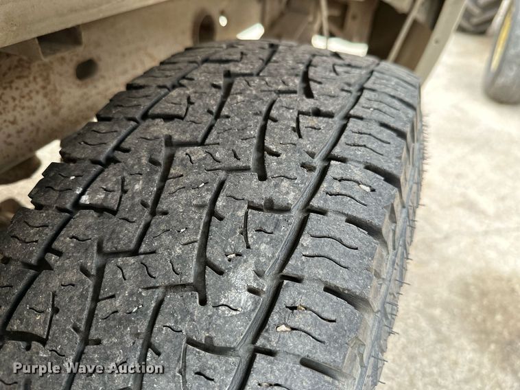 image for item NO9356 2002 Chevrolet Silverado 1500  Ext. Cab pickup truck