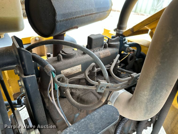 image for item NO9358 Hustler 9260  stump grinder