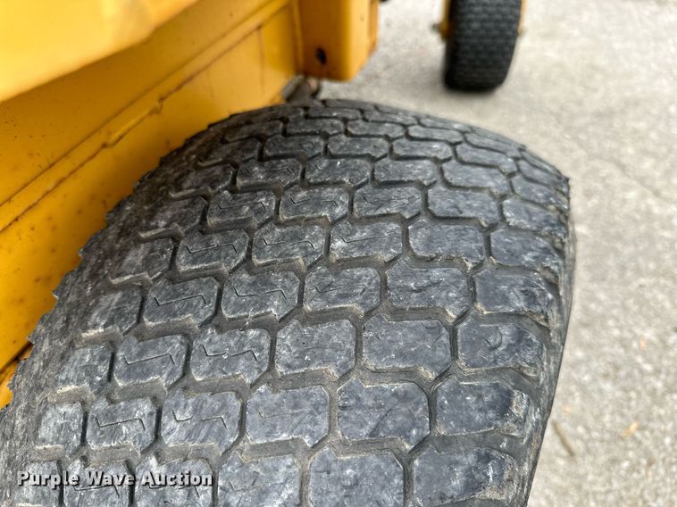 image for item NO9358 Hustler 9260  stump grinder