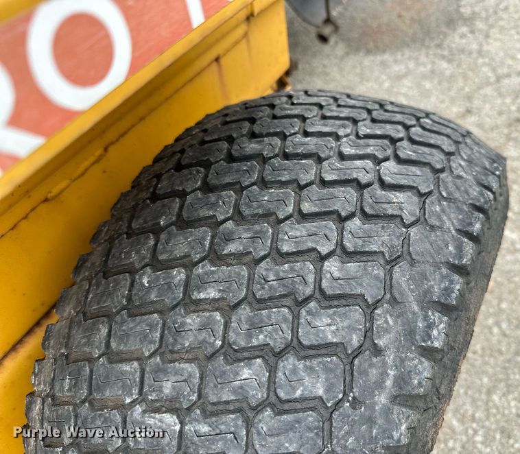 image for item NO9358 Hustler 9260  stump grinder