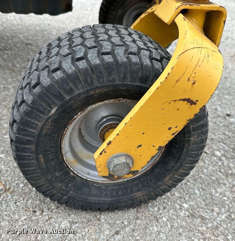 image for item NO9358 Hustler 9260  stump grinder