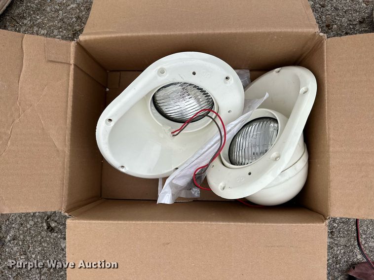 image for item NO9359 Law enforcement equipment