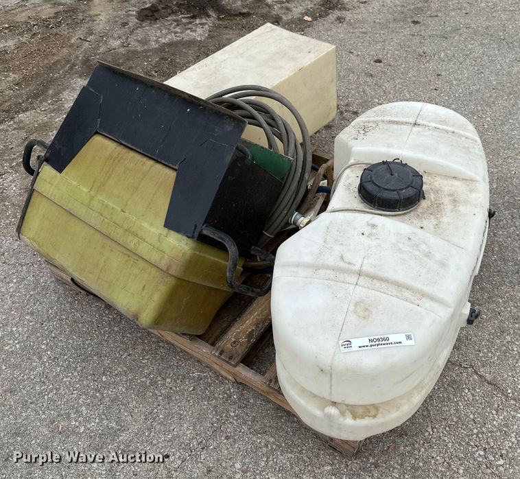 image for item NO9360 (3) poly tanks