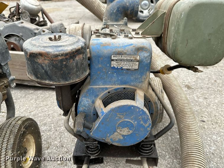 image for item NO9361 (5) single cylinder gas engines