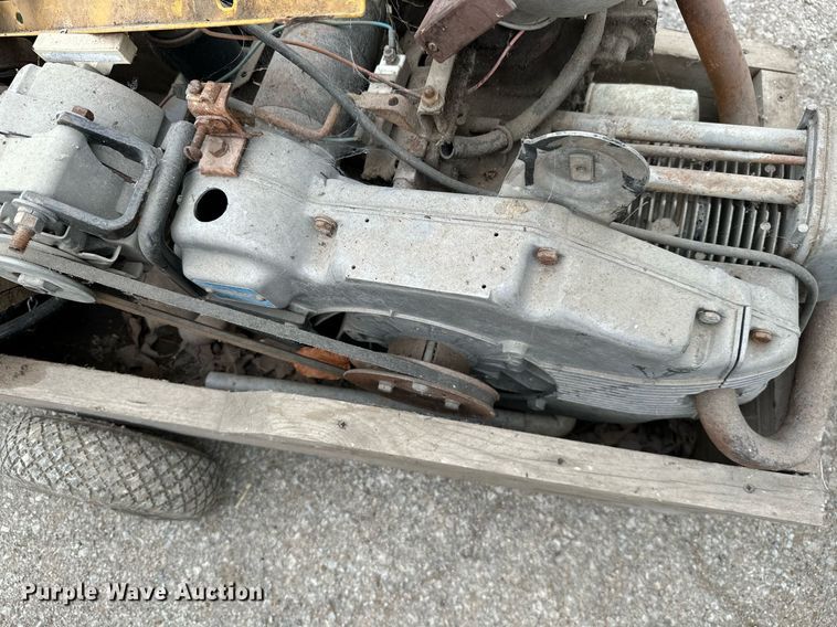 image for item NO9361 (5) single cylinder gas engines