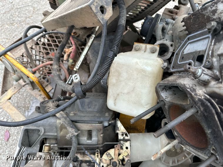 image for item NO9361 (5) single cylinder gas engines