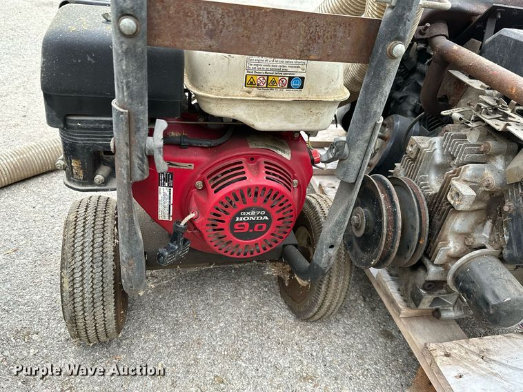 image for item NO9361 (5) single cylinder gas engines