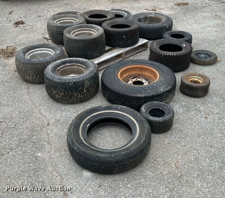 image for item NO9362 Tires and wheels