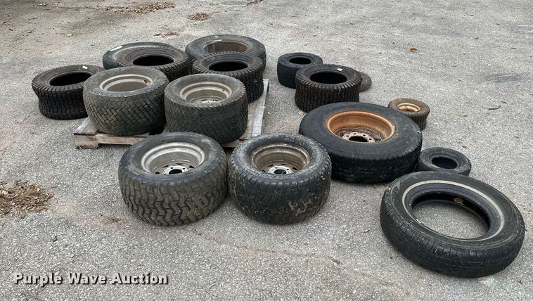 image for item NO9362 Tires and wheels