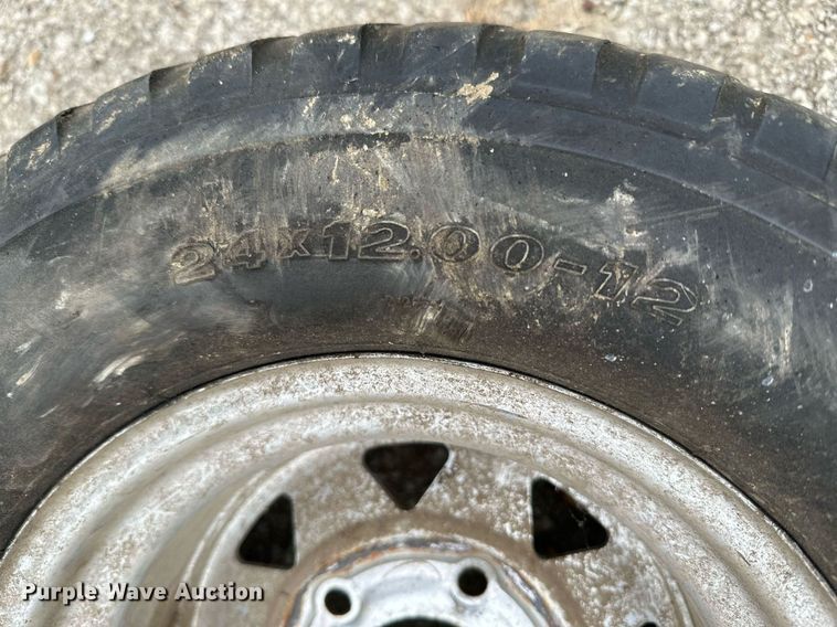 image for item NO9362 Tires and wheels