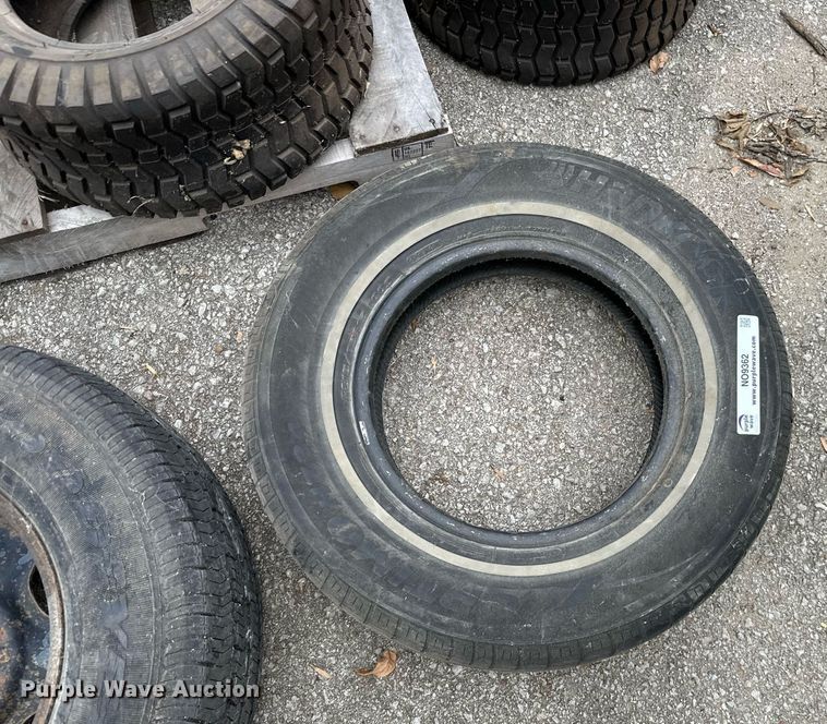 image for item NO9362 Tires and wheels