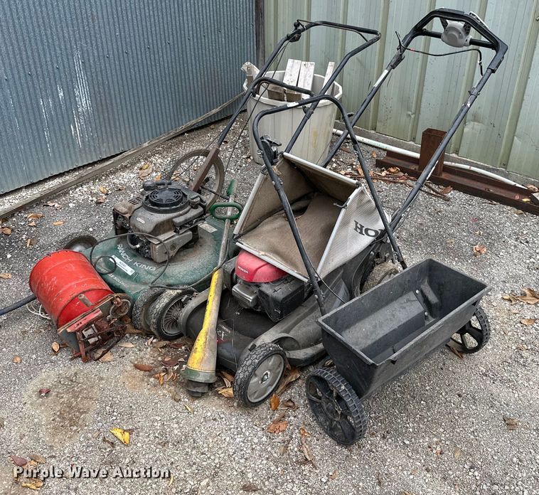 image for item NO9365 Lawn equipment