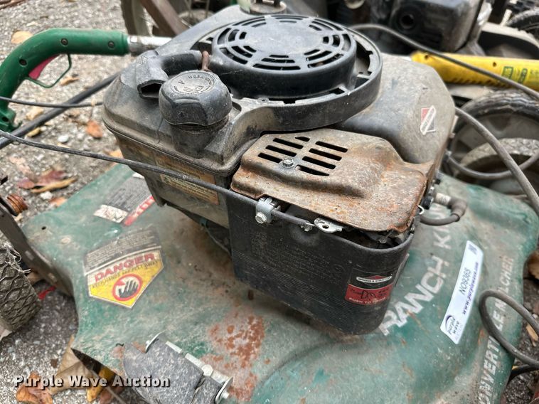 image for item NO9365 Lawn equipment