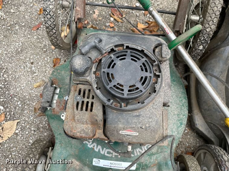 image for item NO9365 Lawn equipment