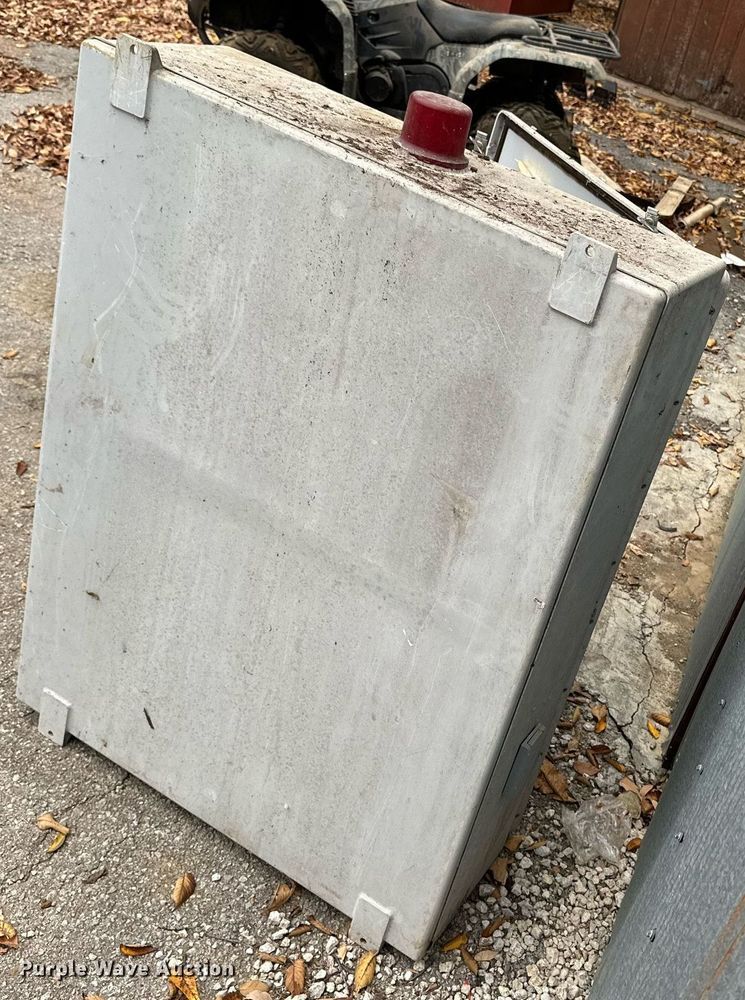 image for item NO9366 ABS  (2) control panels