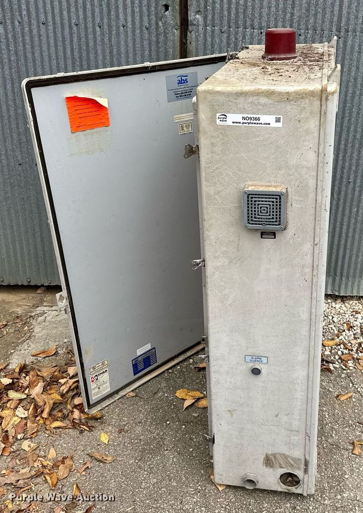 image for item NO9366 ABS  (2) control panels