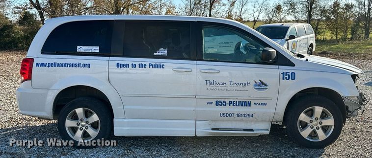 image for item NO9376 2017 Dodge Grand Caravan  van