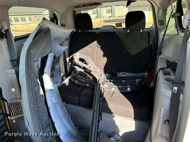 image for item NO9376 2017 Dodge Grand Caravan  van