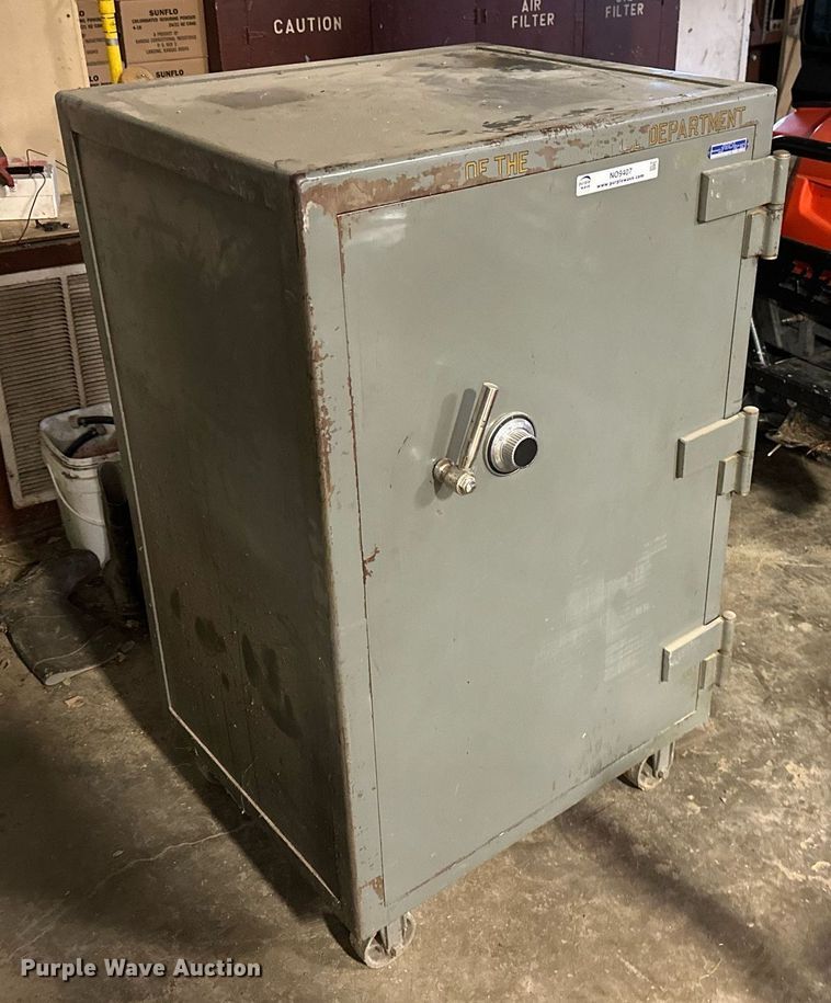 image for item NO9407 Safe