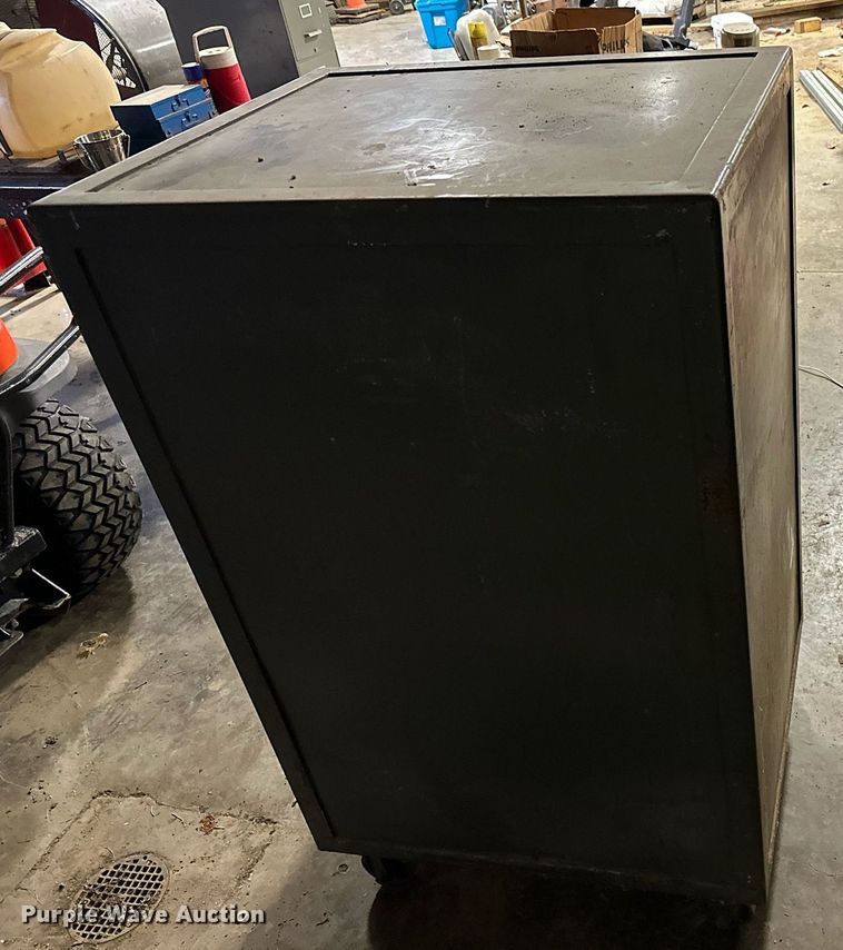 image for item NO9407 Safe